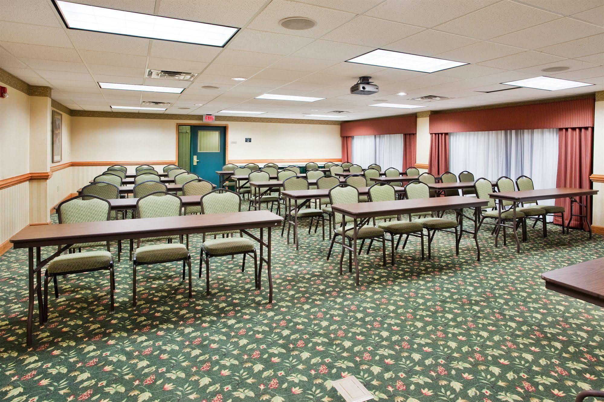 Country Inn & Suites By Radisson, Newnan, Ga Εξωτερικό φωτογραφία