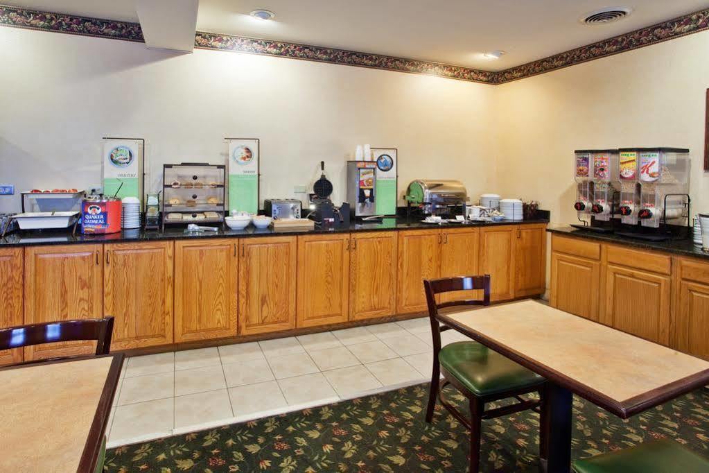 Country Inn & Suites By Radisson, Newnan, Ga Εξωτερικό φωτογραφία